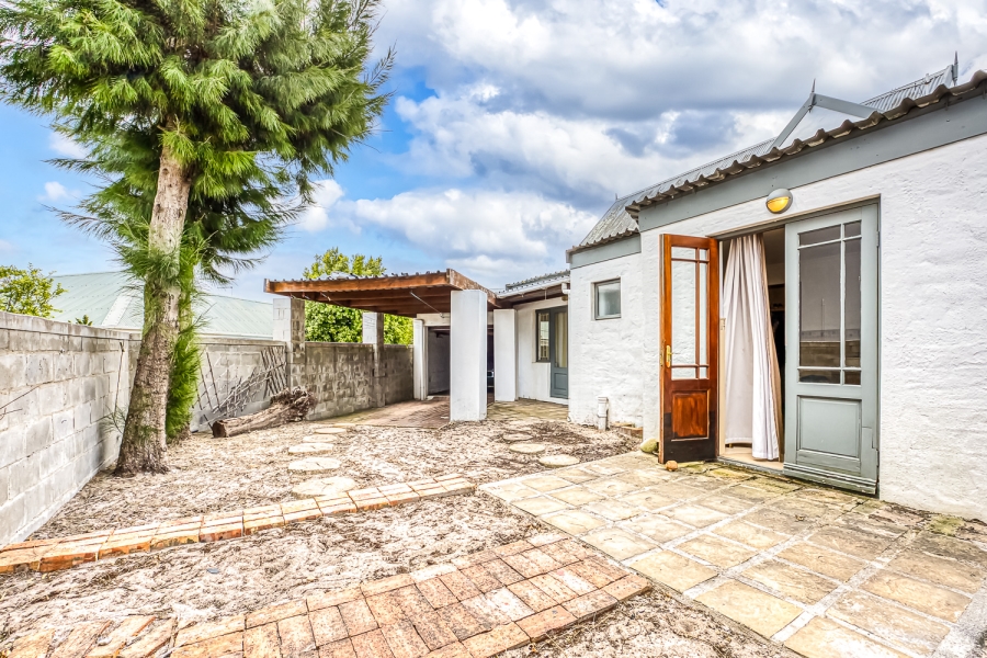 4 Bedroom Property for Sale in Zevendal Western Cape